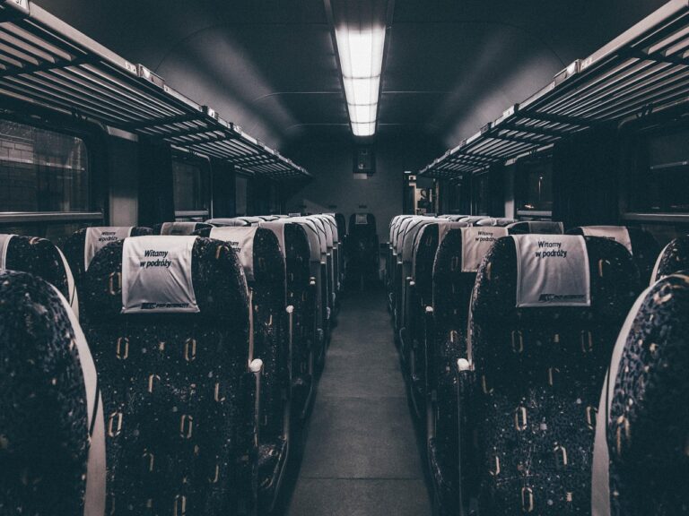 bus-2619019_1280